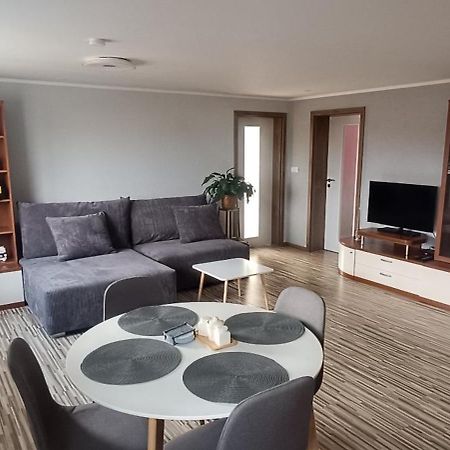 Apartman S Vyhladom Na Bojnicky Zamok Bojnice Dış mekan fotoğraf