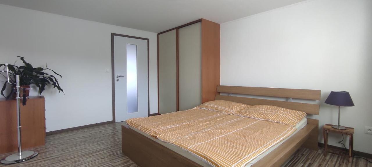 Apartman S Vyhladom Na Bojnicky Zamok Bojnice Dış mekan fotoğraf