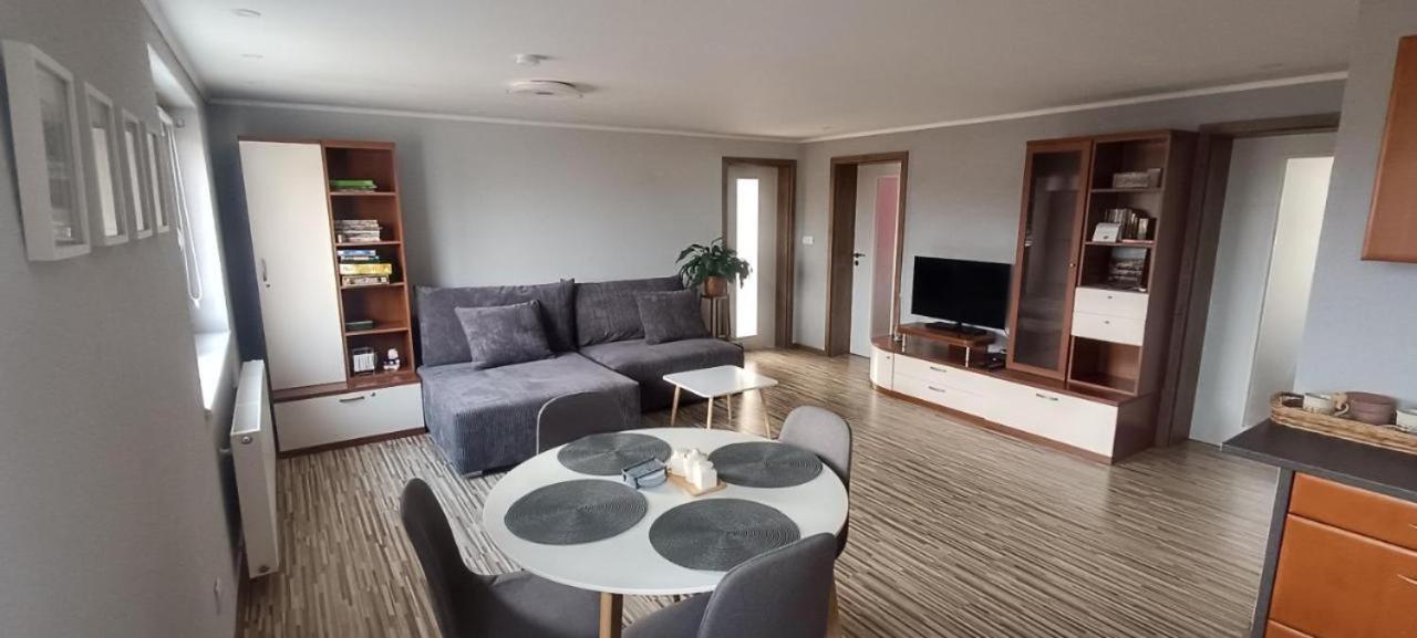 Apartman S Vyhladom Na Bojnicky Zamok Bojnice Dış mekan fotoğraf