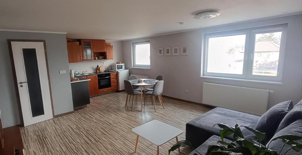 Apartman S Vyhladom Na Bojnicky Zamok Bojnice Dış mekan fotoğraf
